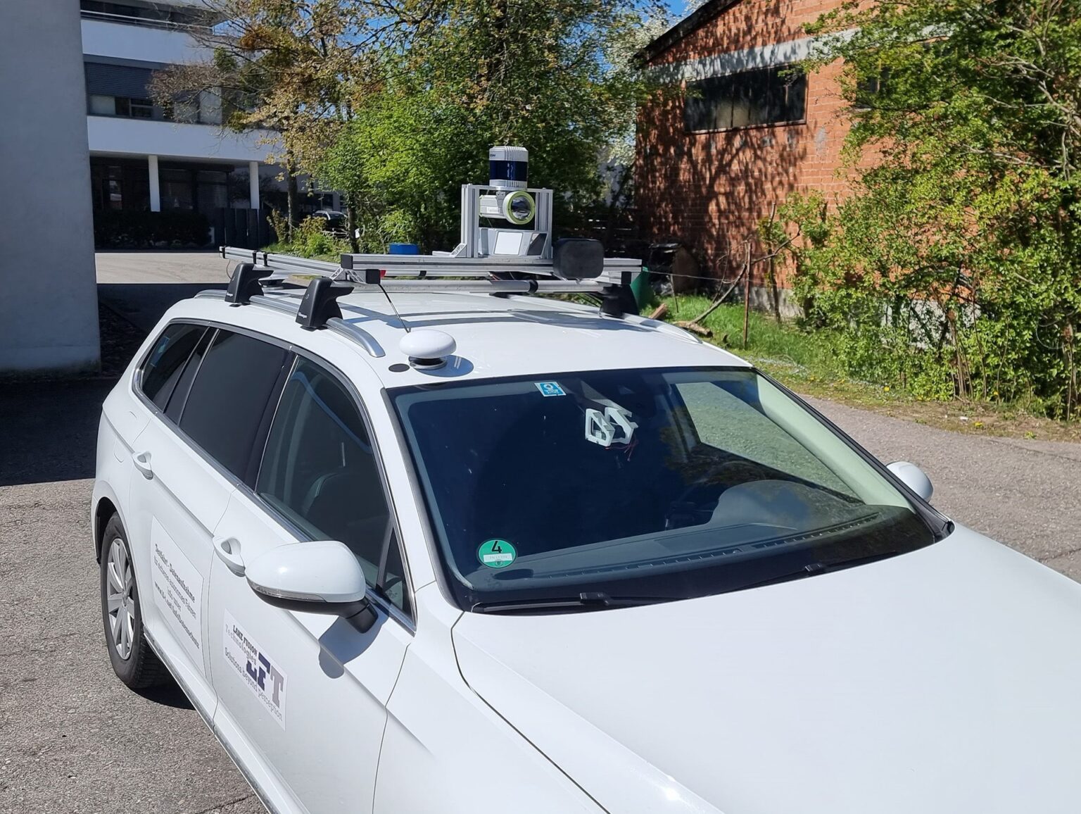 Reference System for Sensor Data Recording | LFT